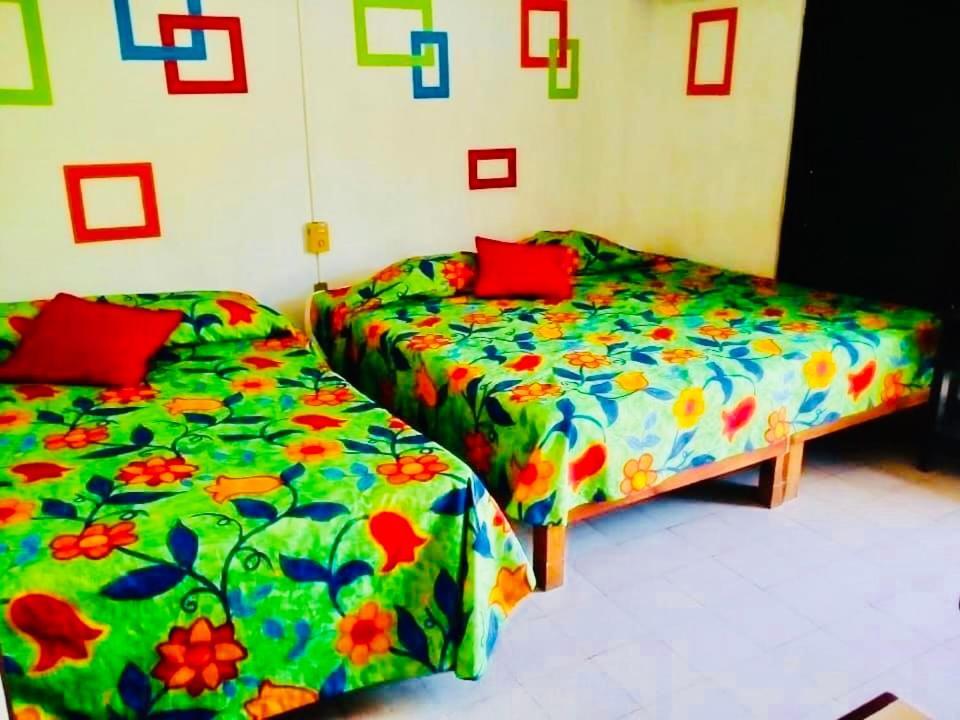 Hotel Zocalo Abuelos Acapulco Kültér fotó