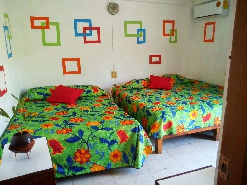 Hotel Zocalo Abuelos Acapulco Kültér fotó