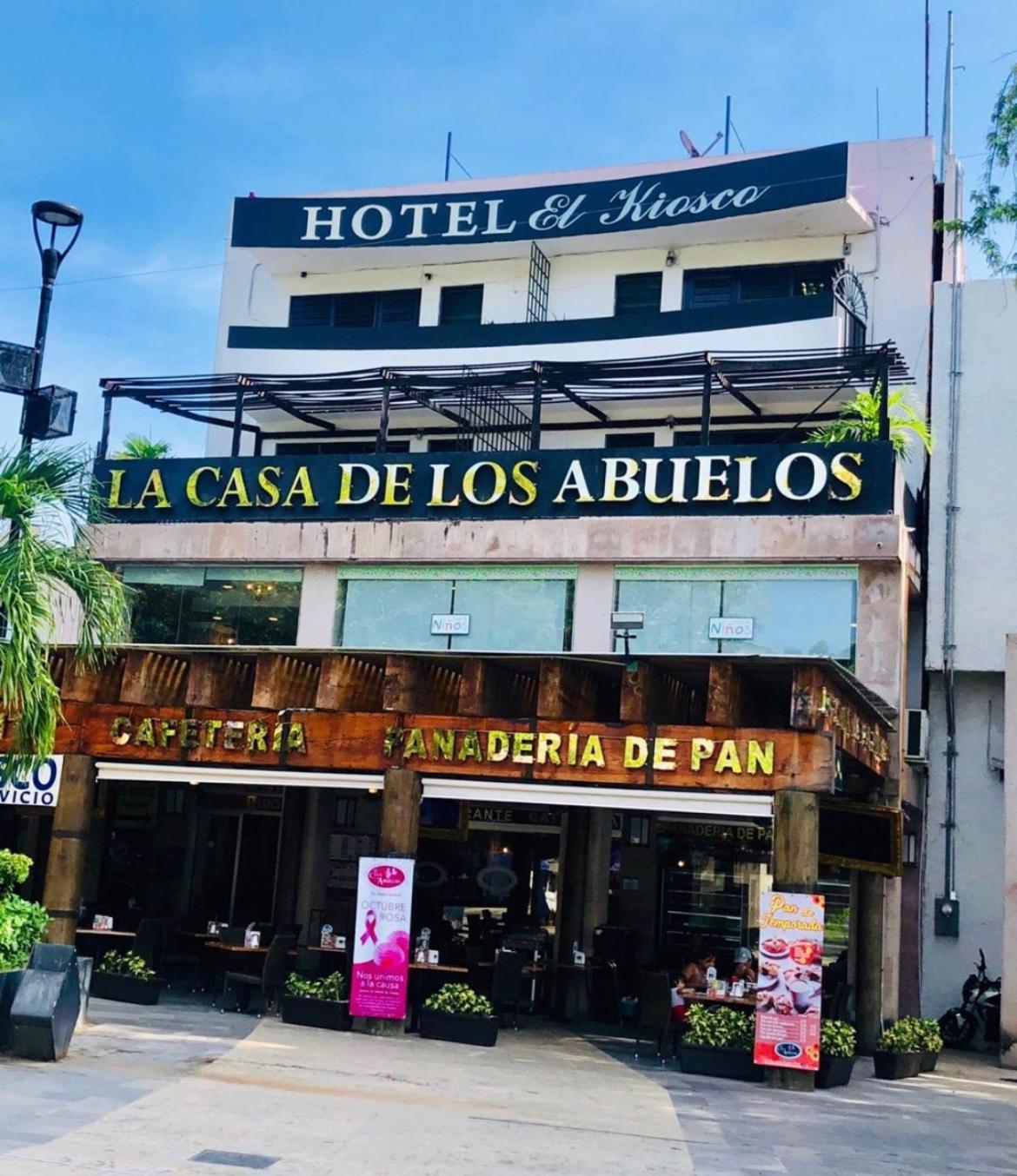 Hotel Zocalo Abuelos Acapulco Kültér fotó