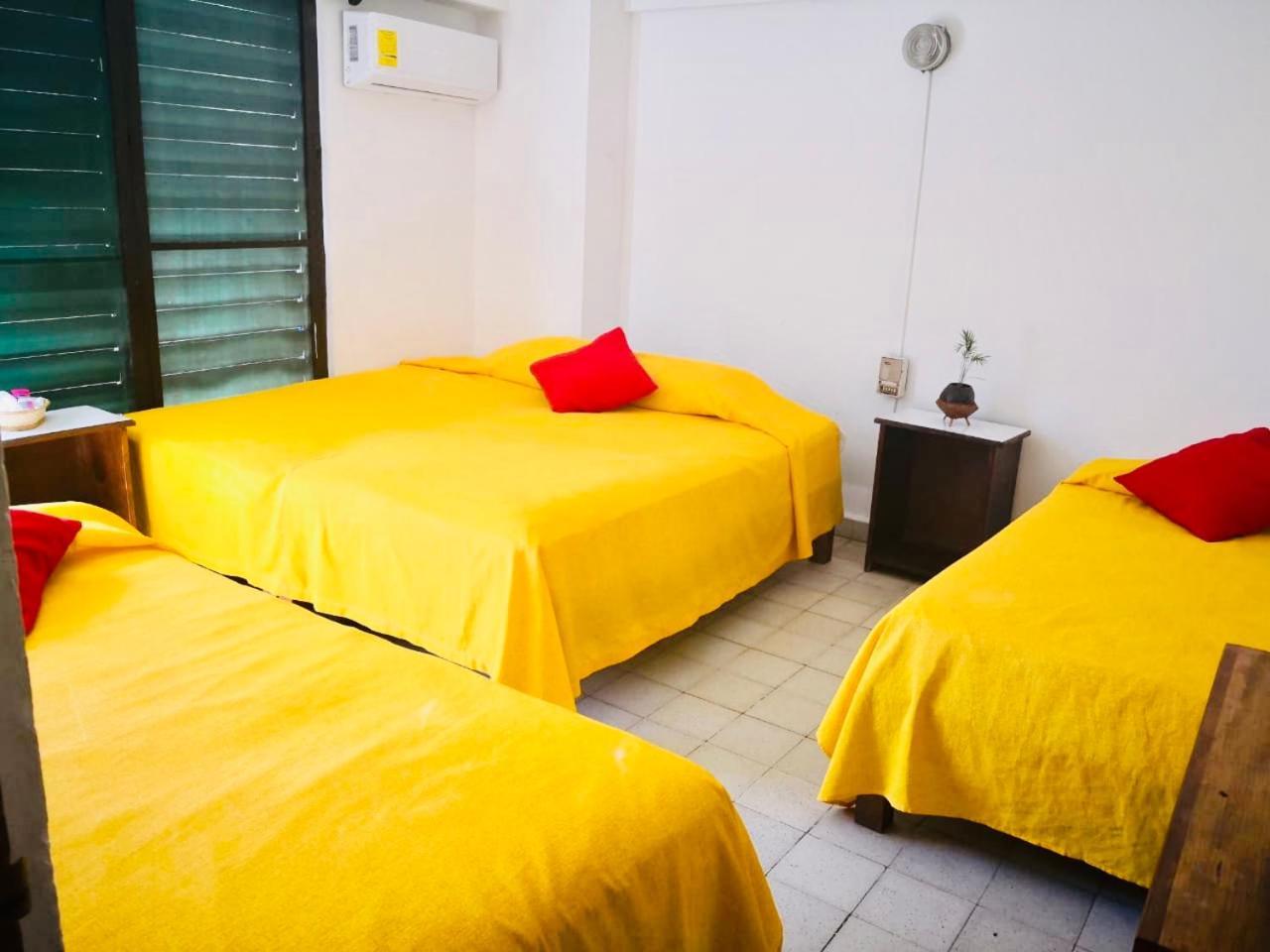 Hotel Zocalo Abuelos Acapulco Kültér fotó