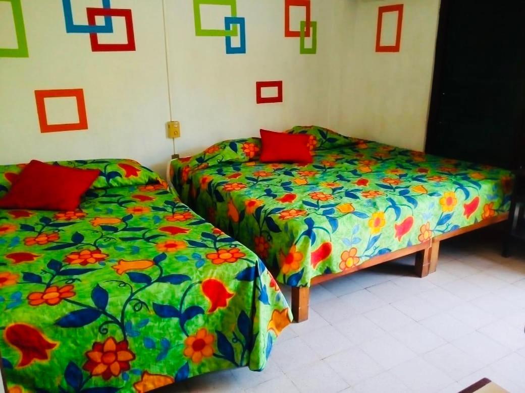 Hotel Zocalo Abuelos Acapulco Kültér fotó