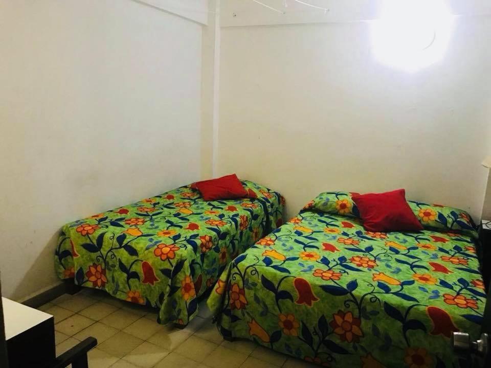 Hotel Zocalo Abuelos Acapulco Kültér fotó