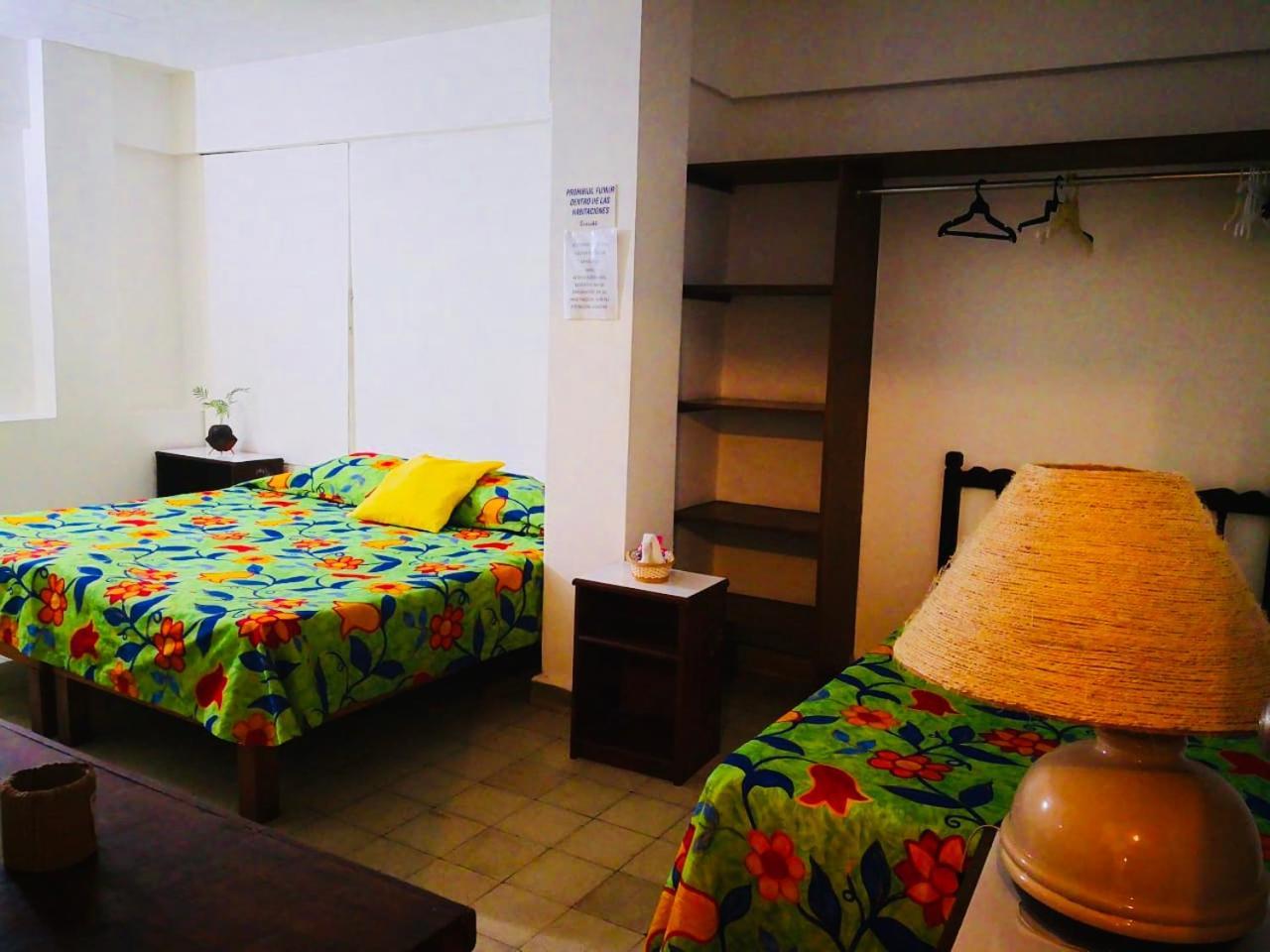 Hotel Zocalo Abuelos Acapulco Kültér fotó